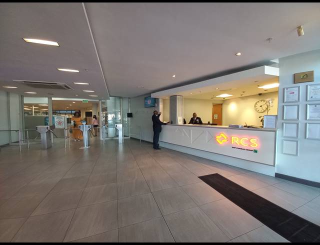 7,143M² FULL FLOOR TO LET IN GOODWOOD CENTRAL